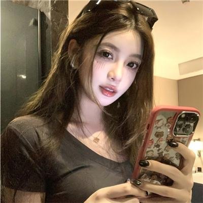 玉女桃花满堂红